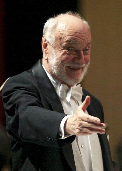 2015-12-19T163302Z_673846730_LR2EBCJ19YSQE_RTRMADP_3_GERMANY-MASUR