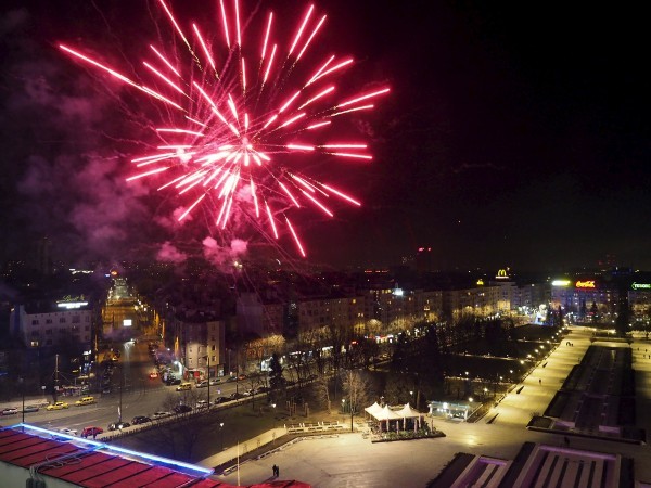 Fireworks explode in the sky during New Year celebrations in Sofia, Bulgaria on January 1, 2016. REUTERS/Pierre Marsaut