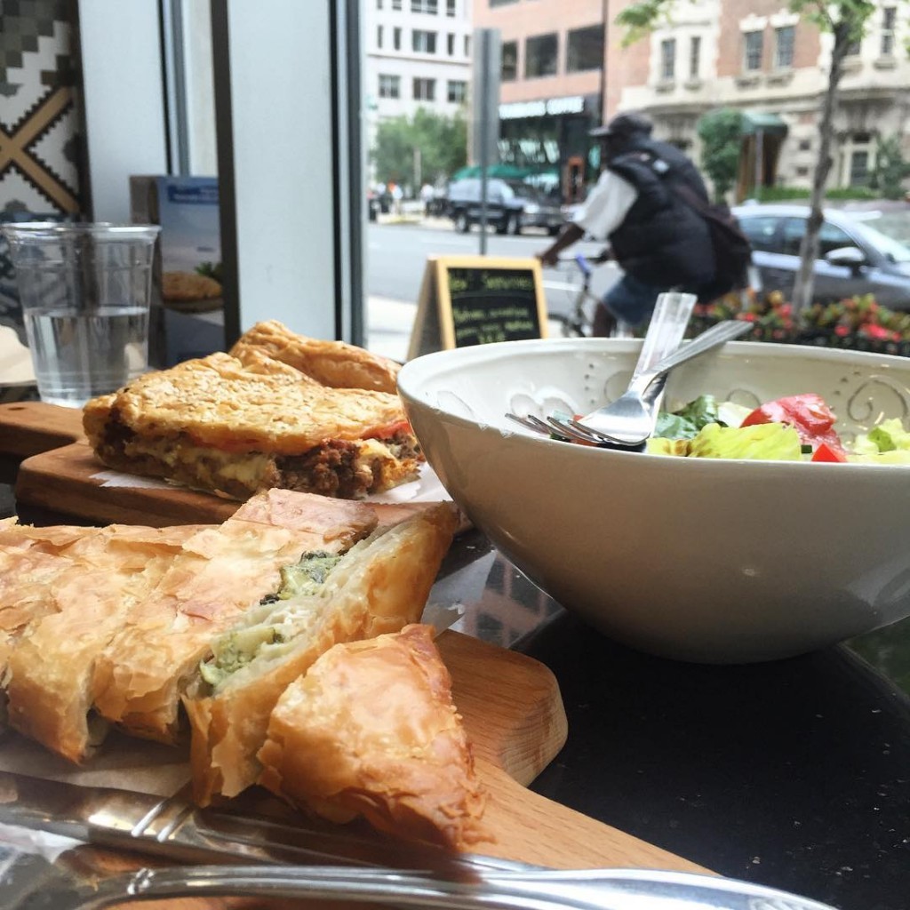 11850415_701308226635972_478085799_n(1)