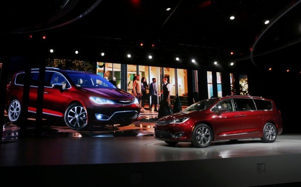 2016-01-11T134344Z_632028009_TB3EC1B124LSL_RTRMADP_3_AUTOSHOW-DETROIT