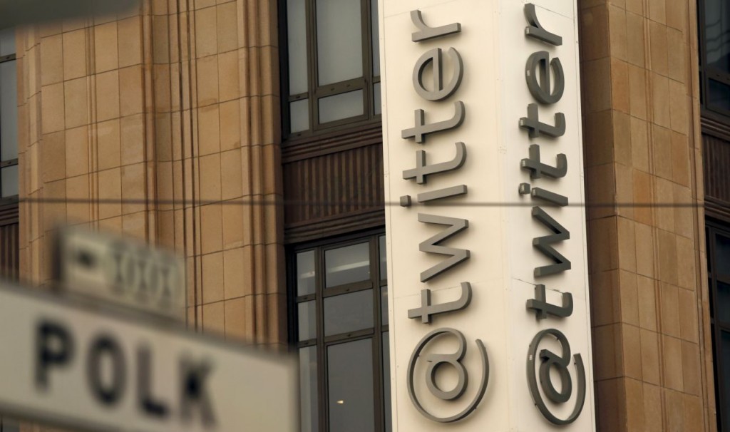 2016-01-25T001901Z_942125801_GF20000105891_RTRMADP_3_TWITTER-MANAGEMENTCHANGES