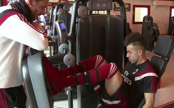 Στο κέντρο προπόνησης της Μίλαν