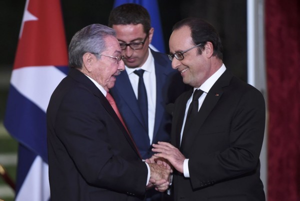 2016-02-01T202804Z_1903533441_LR1EC211KUHKP_RTRMADP_3_FRANCE-CUBA