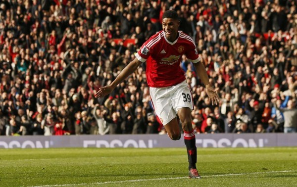 2016-02-28T143910Z_99671950_MT1ACI14289644_RTRMADP_3_SOCCER-ENGLAND-MUN-ARS