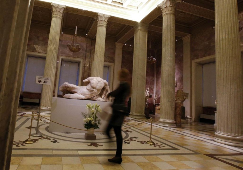 articleGal_49982_54102.w_hr