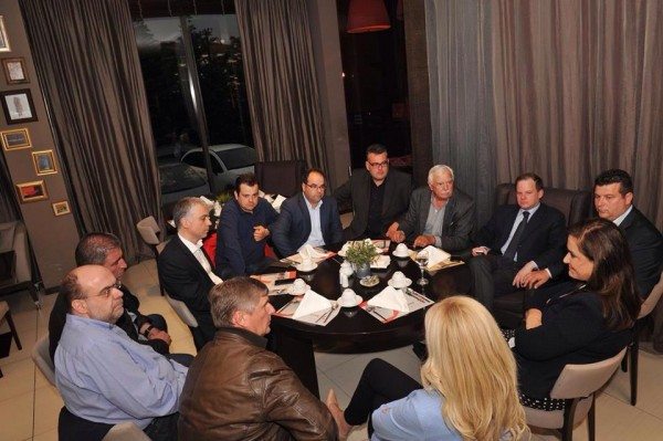 12992193_10153971171779765_1207605147_n