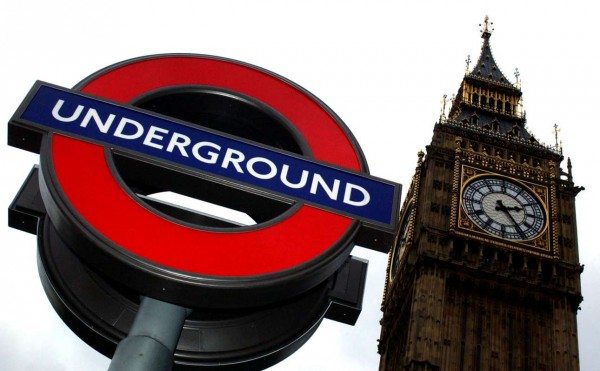 2016-04-15T120120Z_2003315901_D1AESYMWXCAB_RTRMADP_3_BRITAIN-MINDTHEGAP