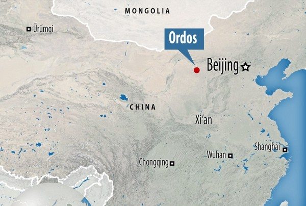 32E7FCBF00000578-3526494-image-m-46_1459957627931