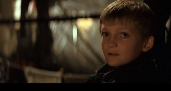 Από συμπαθητικό παιδάκι που γνωρίζει τον Μπάτμαν, σε αιμοσταγή κακομαθημένο βασιλιά (/ Warner Bros)