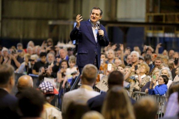 2016-04-22T144421Z_149638690_GF10000392148_RTRMADP_3_USA-ELECTION-CRUZ