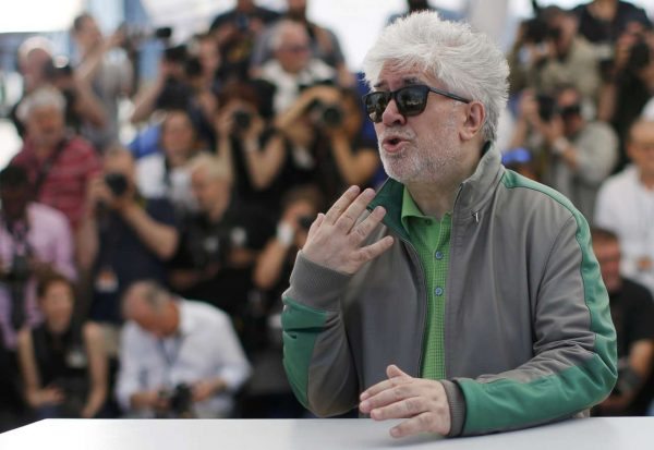 2016-05-17T092401Z_1310593298_LR1EC5H0Q3RIJ_RTRMADP_3_FILMFESTIVAL-CANNES