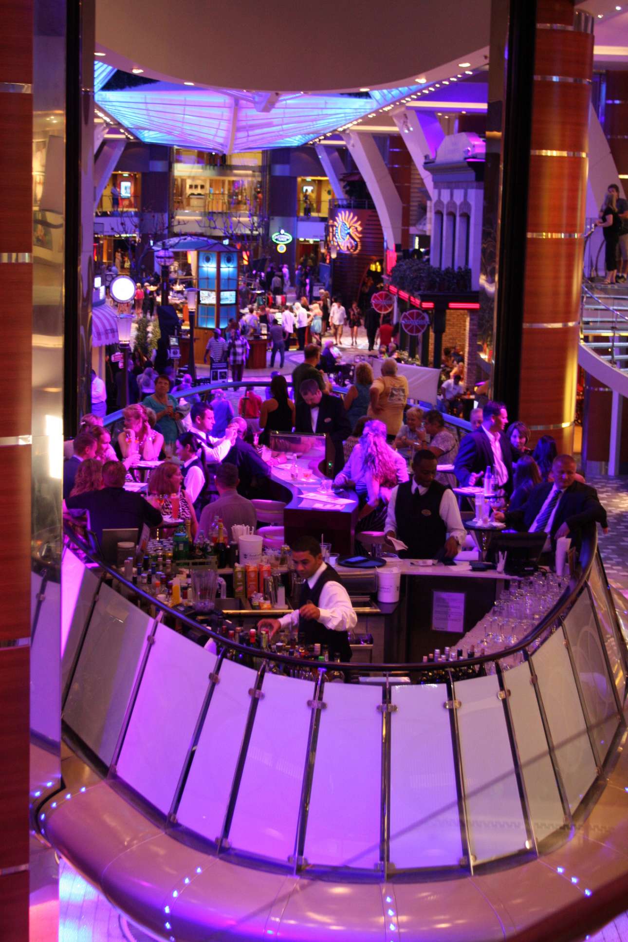 10632873813_7d8ff7af39_k