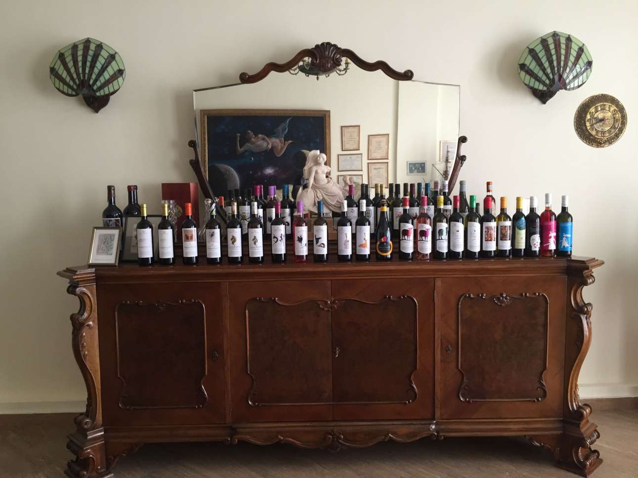 Nico_Lazaridi_krasia_boufes