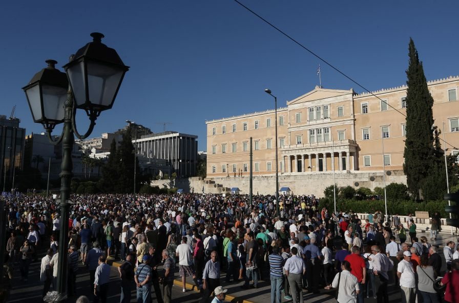 ÄÉÁÌÁÑÔÕÑÉÁ ÓÔÏ ÓÕÍÔÁÃÌÁ ÁÐÏ ÔÏ ÊÉÍÇÌÁ "ÐÁÑÁÉÔÇÈÅÉÔÅ"