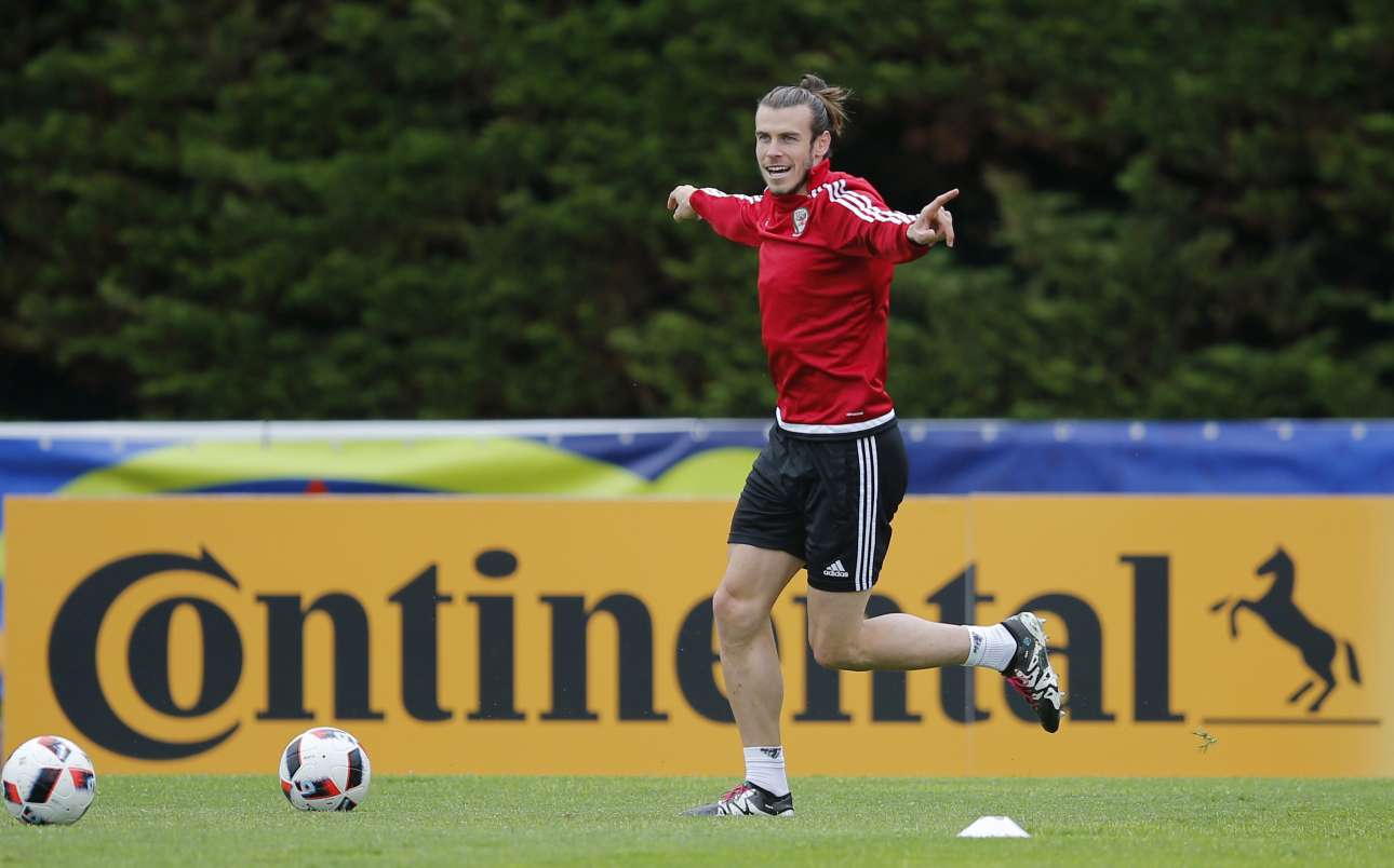 2016-07-05T103311Z_110716391_MT1ACI14470534_RTRMADP_3_SOCCER-EURO-WAL