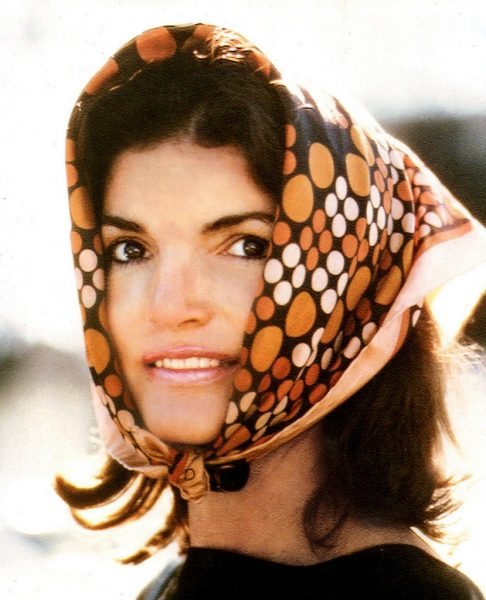 Jacqueline_Kennedy_Onassis_Scarf