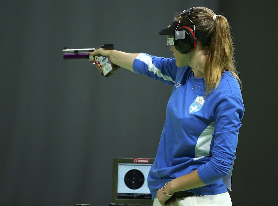 Η Αννα Κορακάκη σε μία βολή της