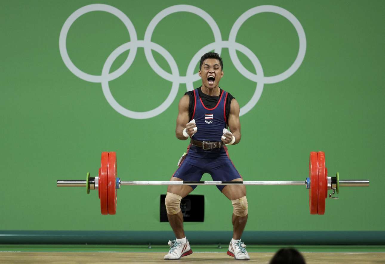 2016-08-07T225333Z_896019425_RIOEC871RL4MO_RTRMADP_3_OLYMPICS-RIO-WEIGHTLIFTING-M-56KG