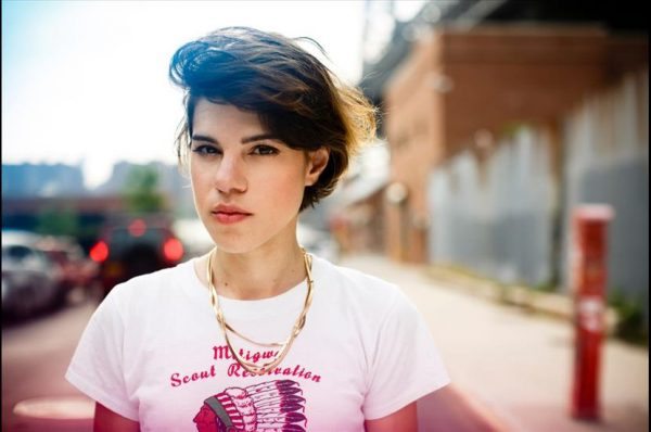 26079659_thumbnail_Monica_2016.limghandler