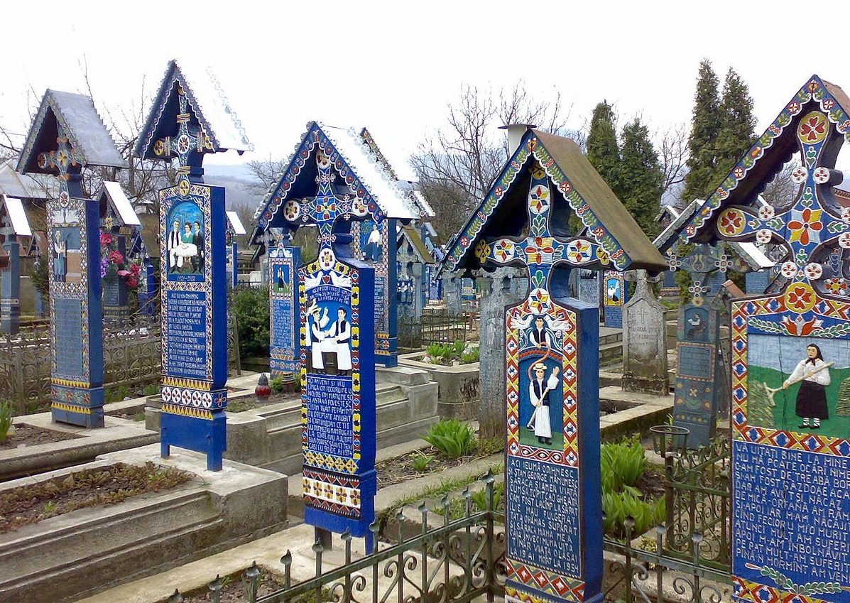 1200px-Cimitirul_Vesel_de_la_Sapanta6