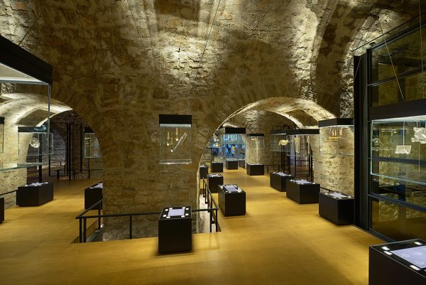 17.GR PIOP 111032_VAR4976