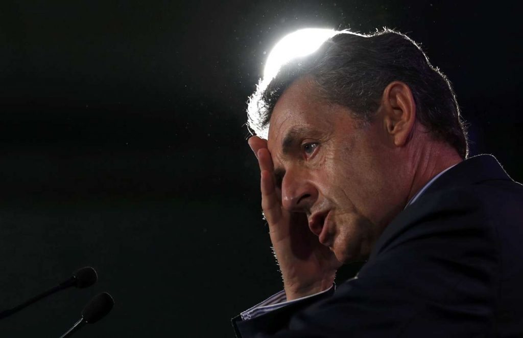 2016-09-06T175348Z_545196232_LR1EC961DPEGF_RTRMADP_3_FRANCE-POLITICS-SARKOZY