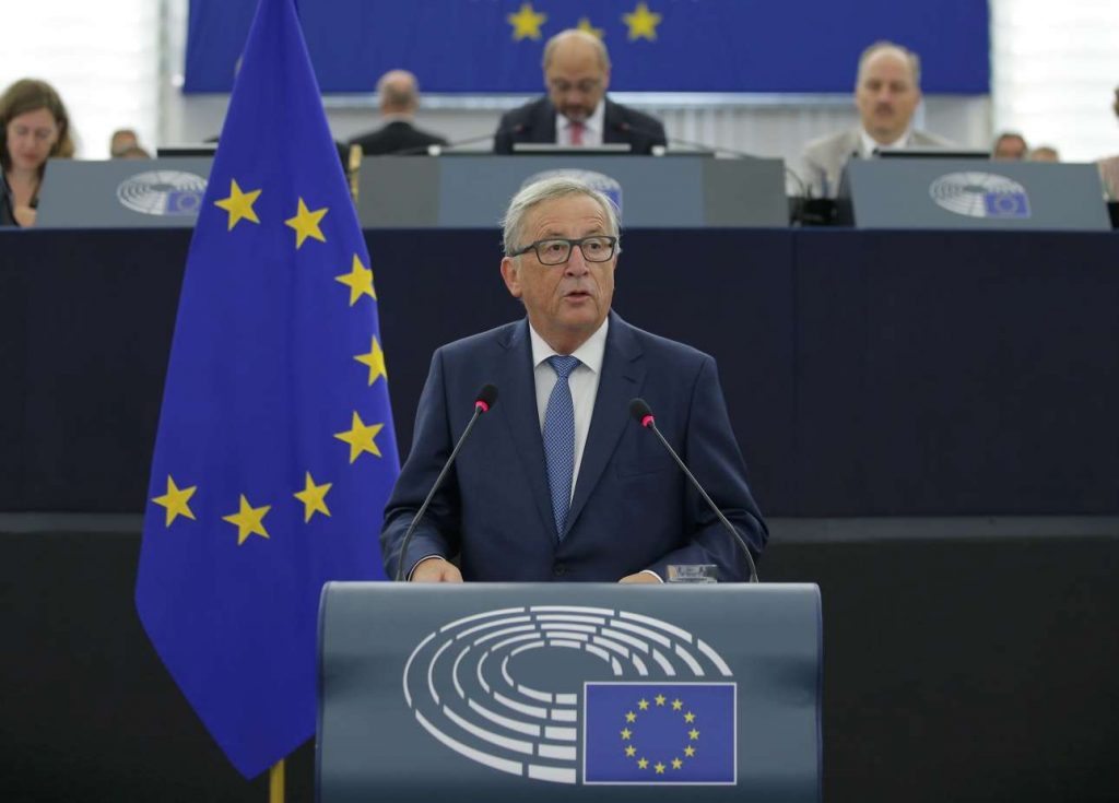 2016-09-14T083315Z_750601817_LR1EC9E0NR4LX_RTRMADP_3_EU-JUNCKER (1)
