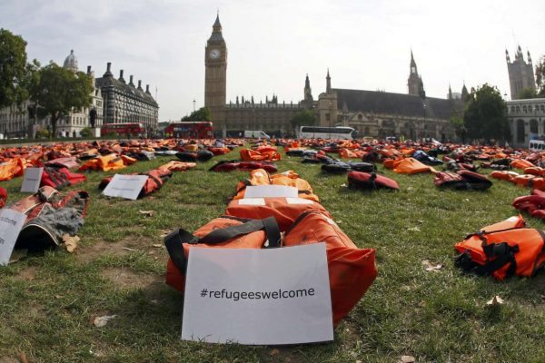 2016-09-19T122157Z_713228466_LR1EC9J0YCB7B_RTRMADP_3_UN-ASSEMBLY-MIGRANTS-LONDON-DEMO