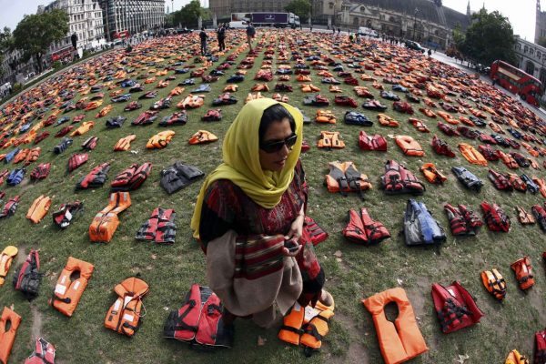 2016-09-19T122554Z_1372458123_LR1EC9J0YIW7N_RTRMADP_3_UN-ASSEMBLY-MIGRANTS-LONDON-DEMO