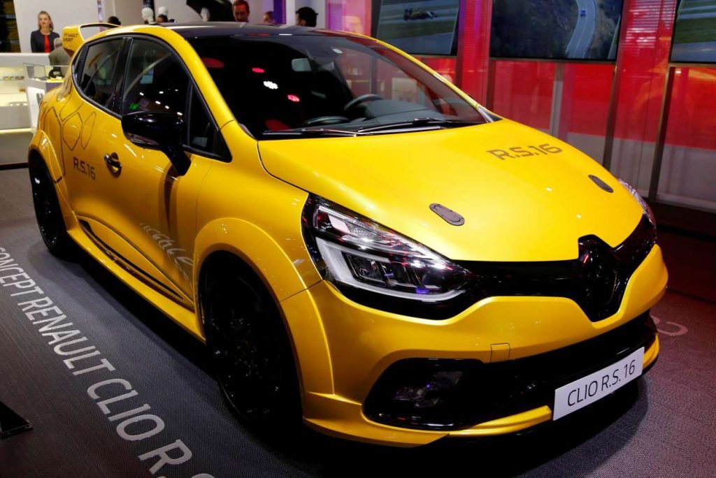 2016-09-30T163046Z_1923786263_D1BEUEHQZUAA_RTRMADP_3_AUTOSHOW-PARIS