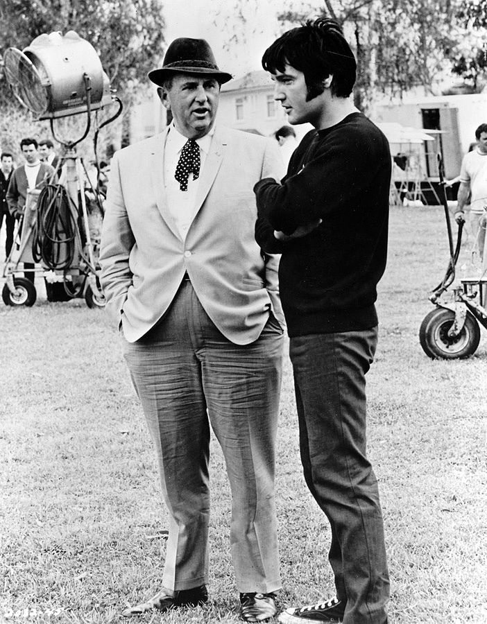 702px-Elvis_Presley_and_Colonel_Tom_Parker_1969