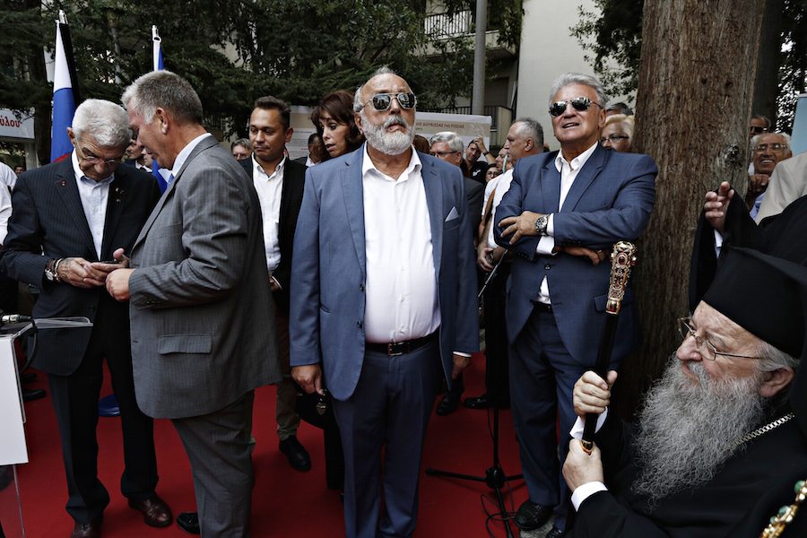 Ανθρωπογεωγραφία: Μπουτάρης, Πατουλίδου, Κουρουμπλής, Ψωμιάδης, Ανθιμος, στα αποκαλυπτήρια του αγάλματος