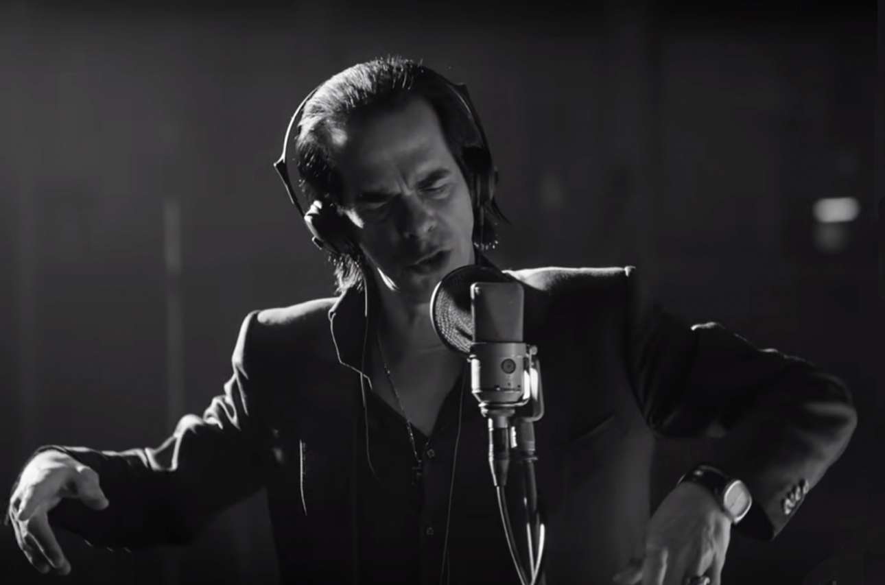 nick-cave-skeleton-tree-2016-billboard-1548