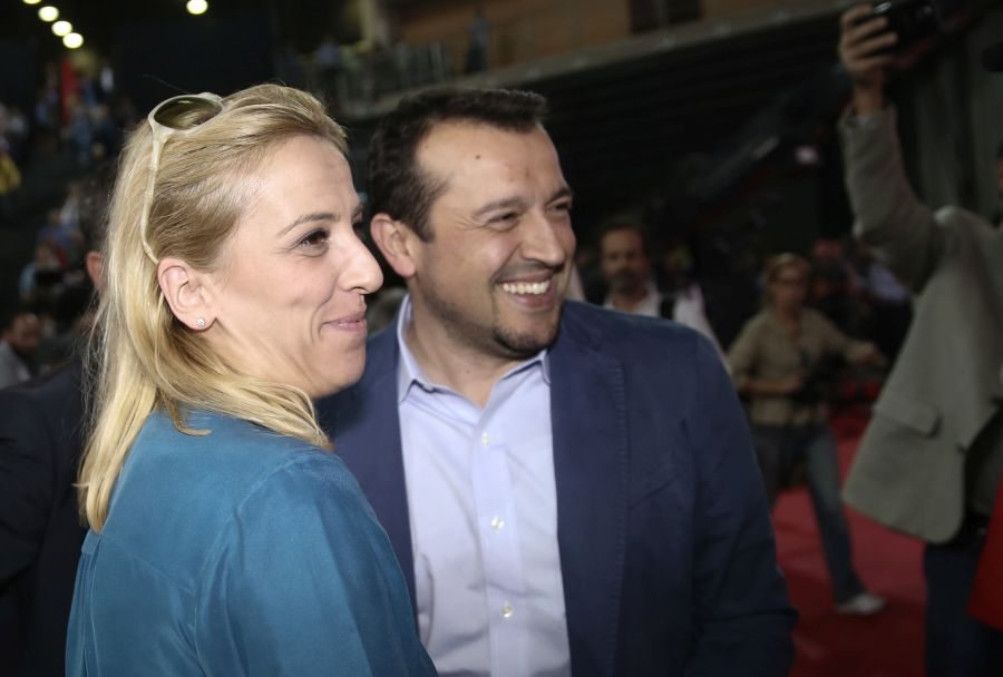 Νίκος Παππάς και Ρένα Δούρου. Ευτυχείς (intimenews)