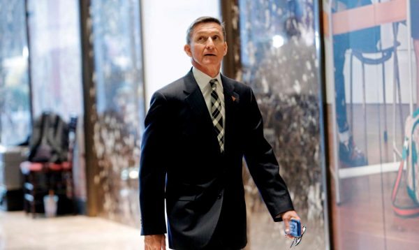 2016-11-18T005631Z_325309699_S1BEUNLIUPAA_RTRMADP_3_USA-ELECTION-TRUMP-FLYNN