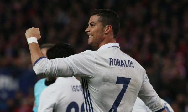 2016-11-19T212210Z_122592130_MT1ACI14677484_RTRMADP_3_SOCCER-SPAIN