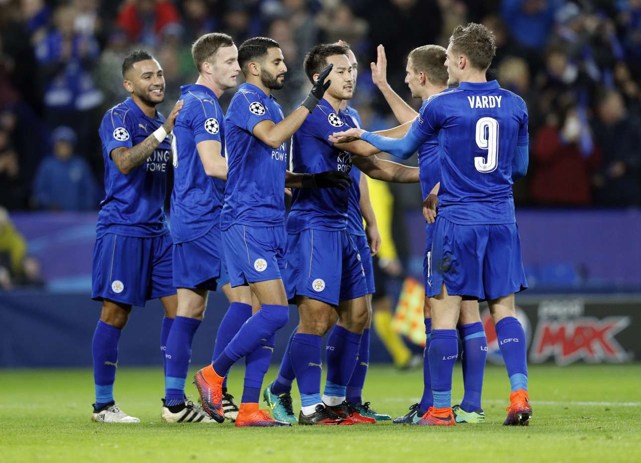 2016-11-22T202025Z_122847625_MT1ACI14680730_RTRMADP_3_SOCCER-CHAMPIONS-LEI-BRU