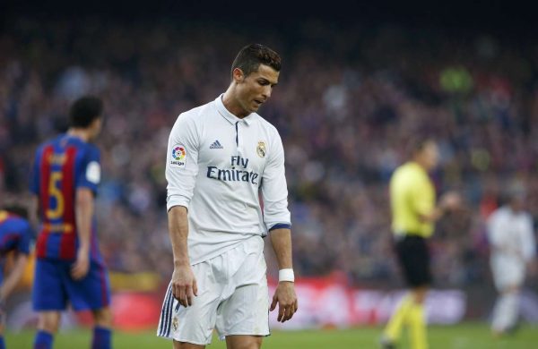 2016-12-03T162634Z_650029905_LR1ECC319NZZF_RTRMADP_3_SOCCER-SPAIN-FCB-REA