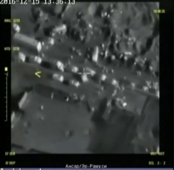 2016-12-15T125659Z_1642196134_RC1860960240_RTRMADP_3_MIDEAST-CRISIS-SYRIA-ALEPPO-RUSSIA-EVACUATION