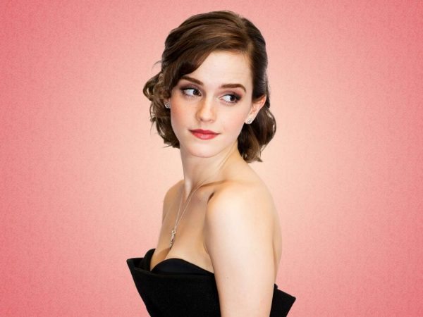 emma-watson-2014-calendar-wallpaper-3
