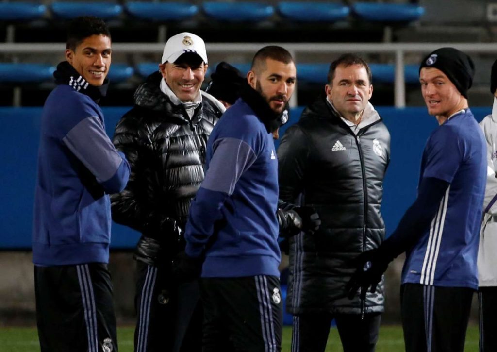 2016-12-17T092744Z_1208149521_RC1D005B3E70_RTRMADP_3_SOCCER-CLUB-REALMADRID