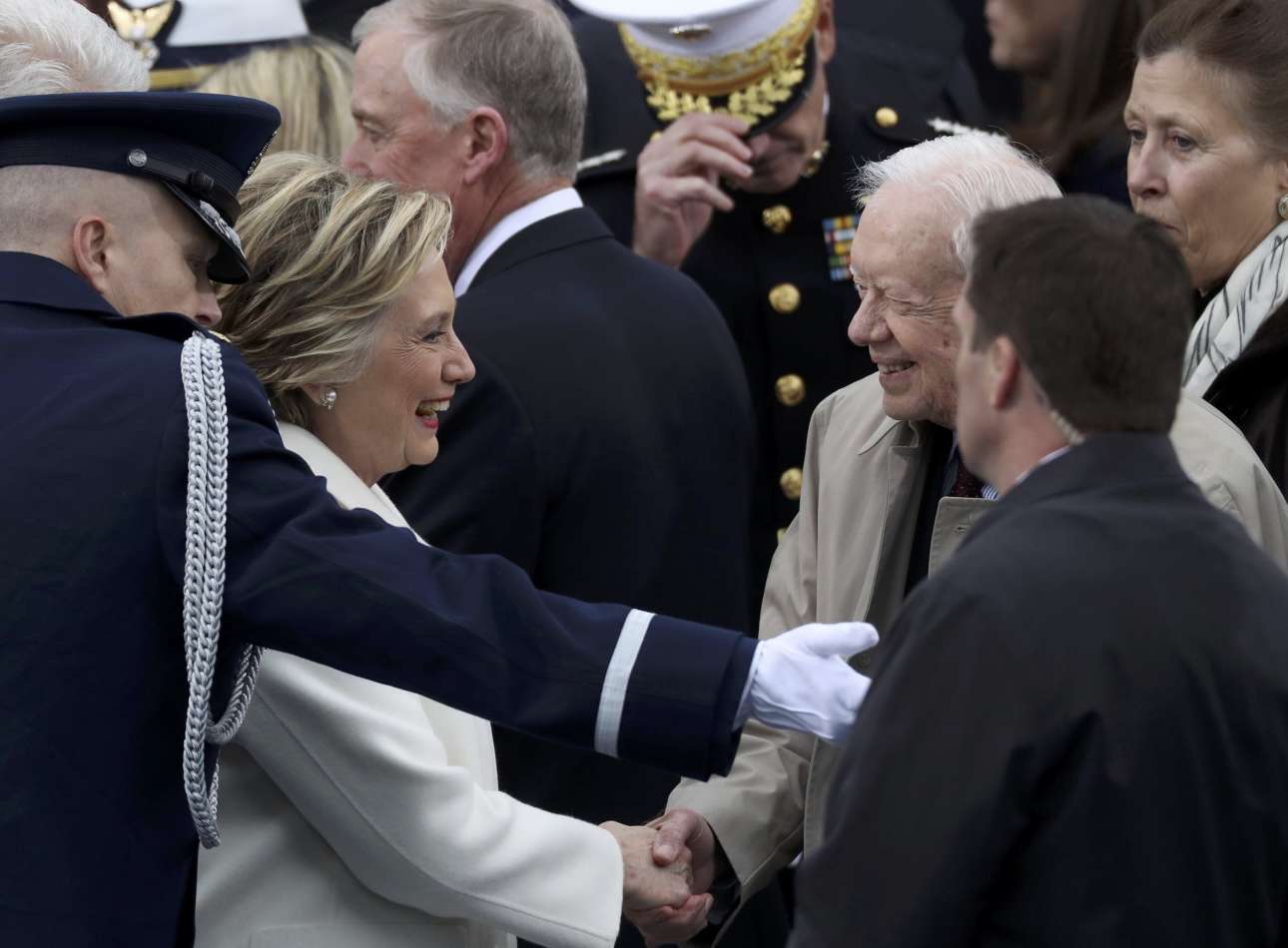 Η Χίλαρι Κλίντον και ο πρώην πρόεδρος Κάρτερ