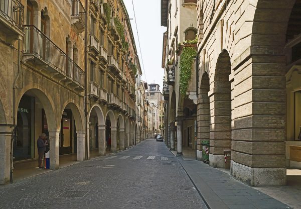 1200px-Calmaggiore_-_Treviso