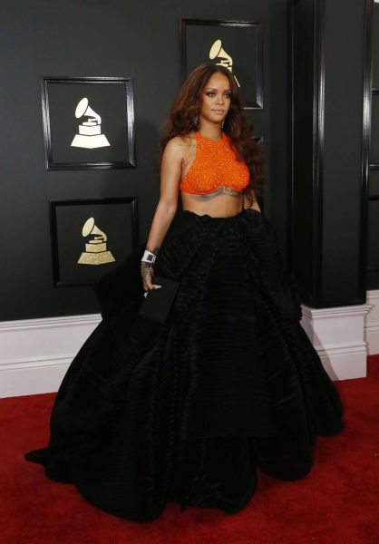 2017-02-13T013126Z_432988005_HP1ED2D048DME_RTRMADP_3_AWARDS-GRAMMYS