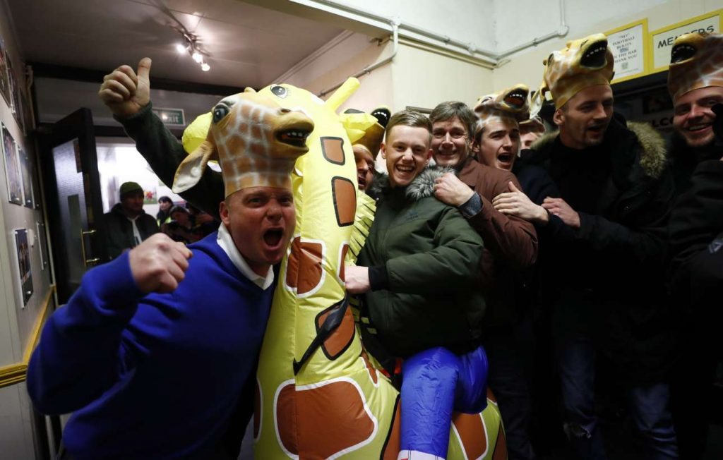 2017-02-20T182755Z_130616875_MT1ACI14754770_RTRMADP_3_SOCCER-ENGLAND-SUU-ARS