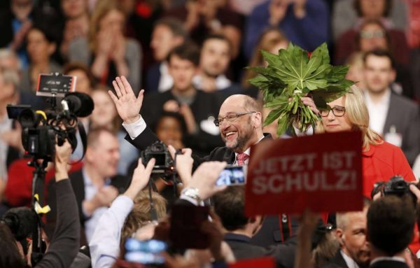 2017-03-19T143532Z_1075631589_LR1ED3J14IXSL_RTRMADP_3_GERMANY-ELECTION-SPD