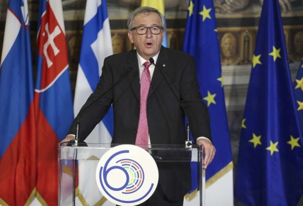 2017-03-25T101521Z_1120392599_LR1ED3P0SHA83_RTRMADP_3_EU-SUMMIT