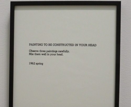 Eργο της Γιόκο Ονο. Μας ζητά να παρατηρήσουμε τρεις πίνακες και να τους ανακατέψουμε στο μυαλό μας