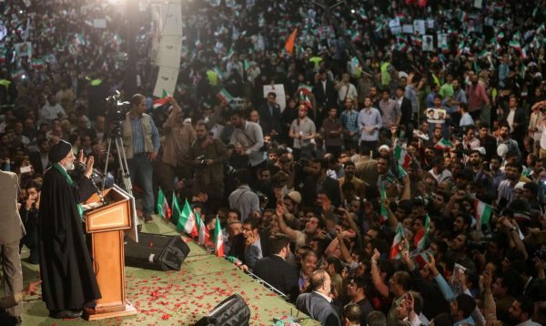 2017-05-16T180247Z_871375424_RC1883CA2150_RTRMADP_3_IRAN-ELECTION