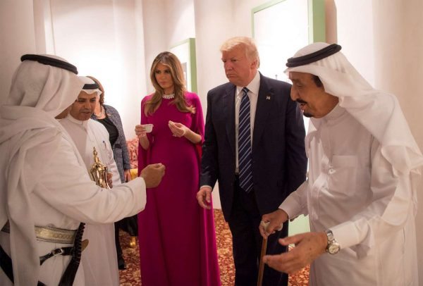 2017-05-21T062909Z_1051234928_RC1BF37A0A20_RTRMADP_3_USA-TRUMP-SAUDI